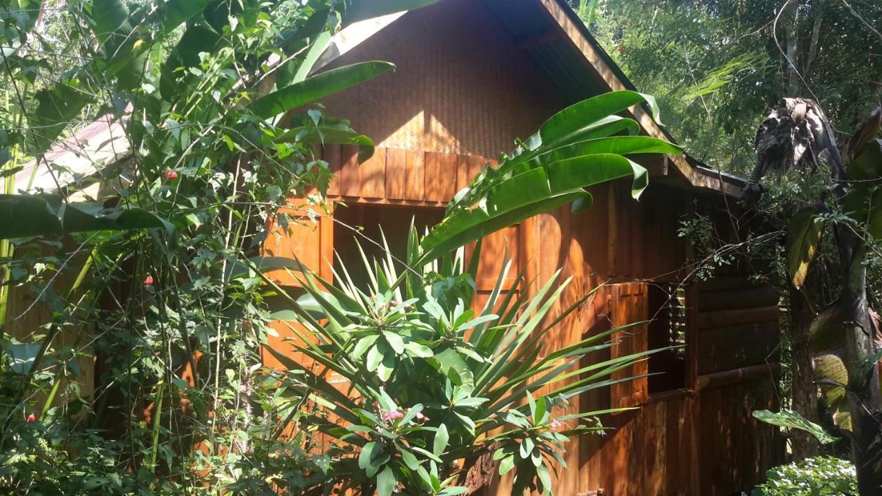 Pencave Homestay Pang Mapha Екстер'єр фото